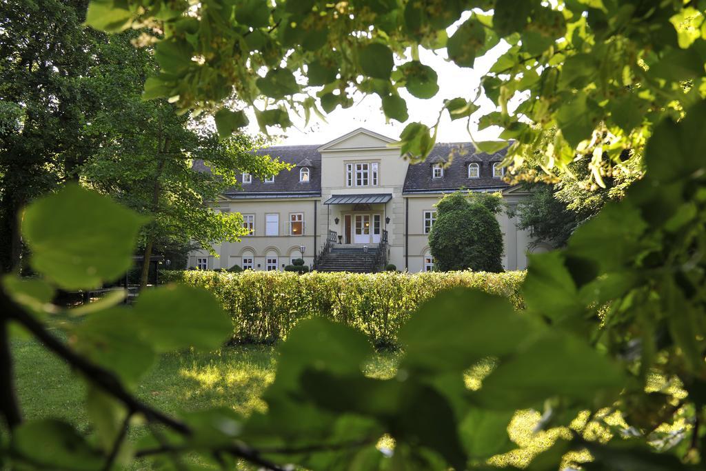 Kyriad Altmannsdorf 3* Wien