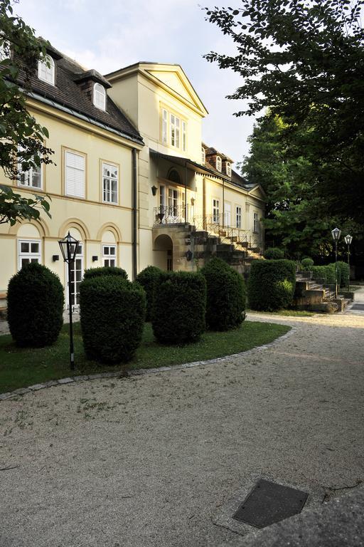 Kyriad Altmannsdorf 3* Wien