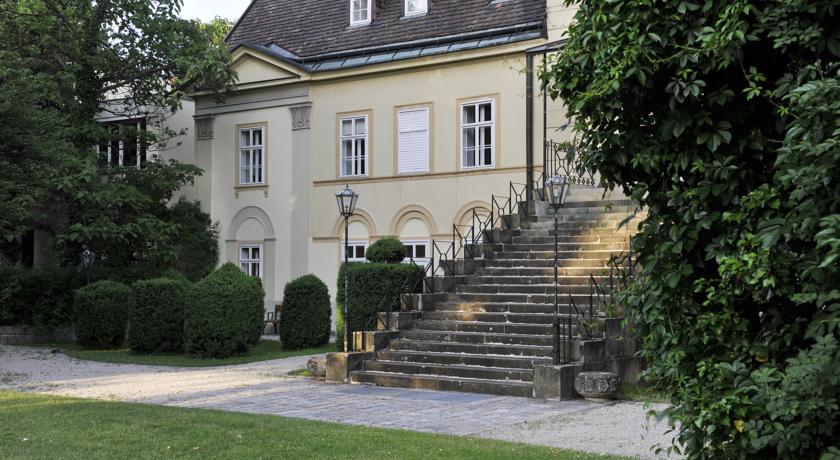 Kyriad Altmannsdorf Hotel Wien