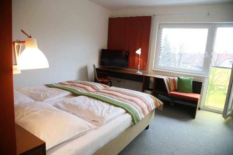 Kyriad Altmannsdorf Hotel Wien