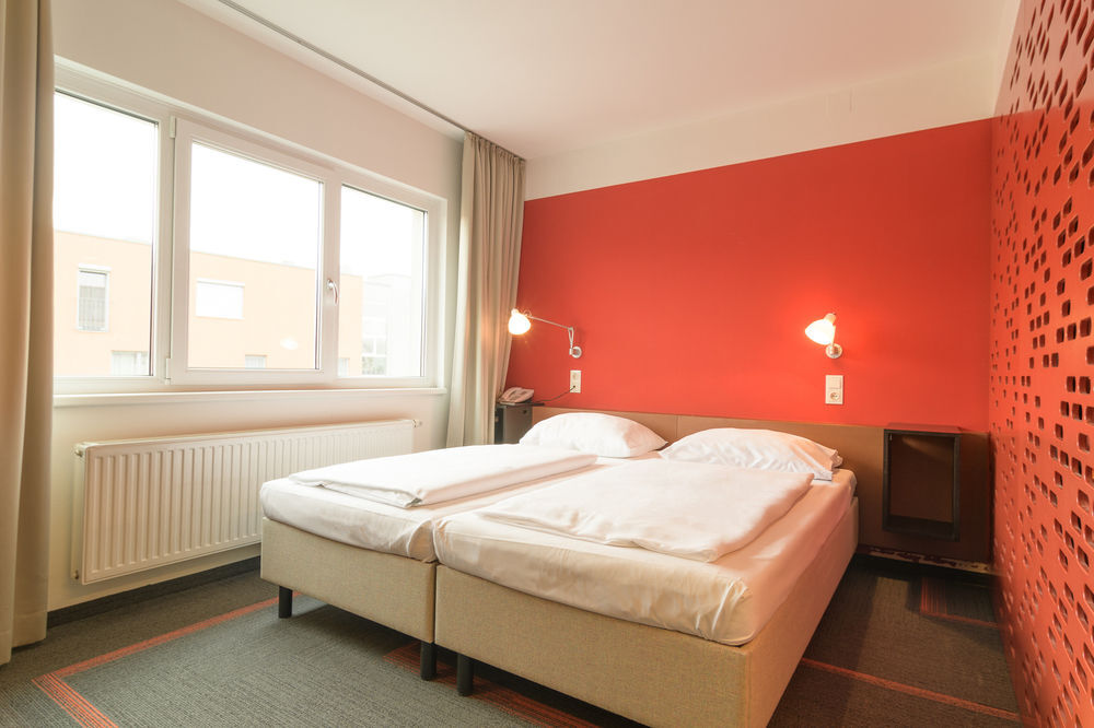 Kyriad Altmannsdorf Hotel Wien
